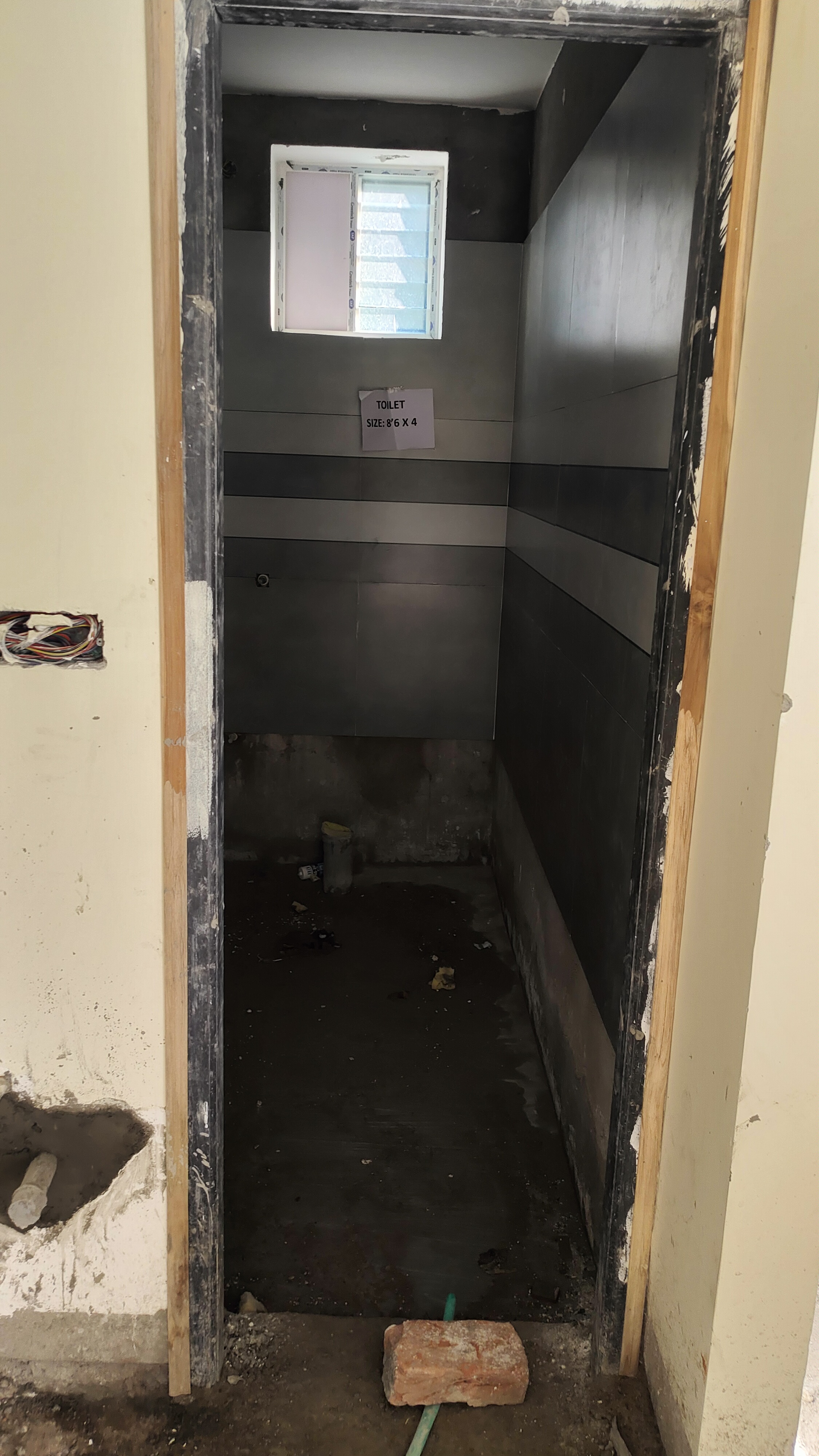 AZF RESIDENCY by Four walls pvt ltd