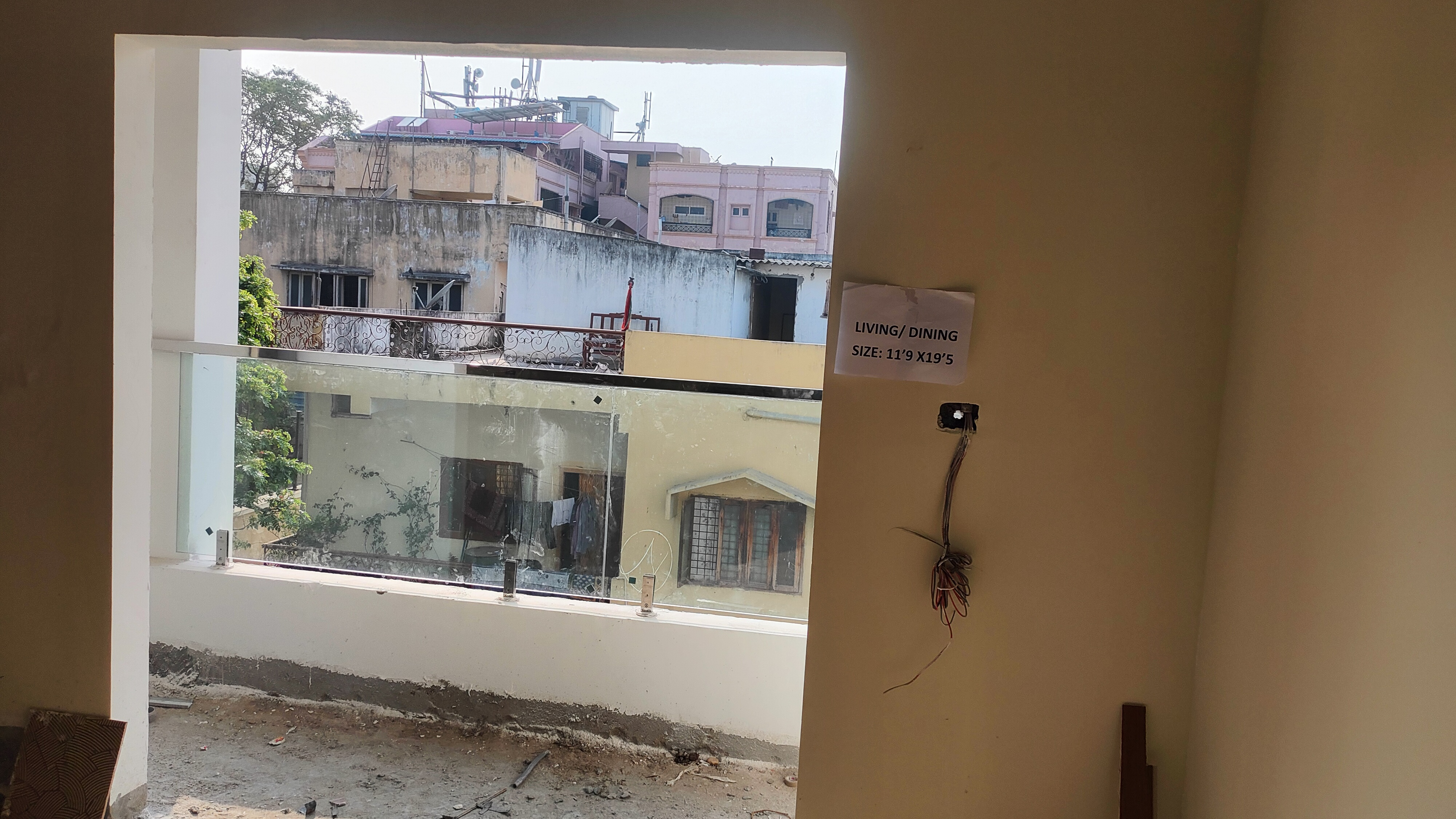 AZF RESIDENCY by Four walls pvt ltd